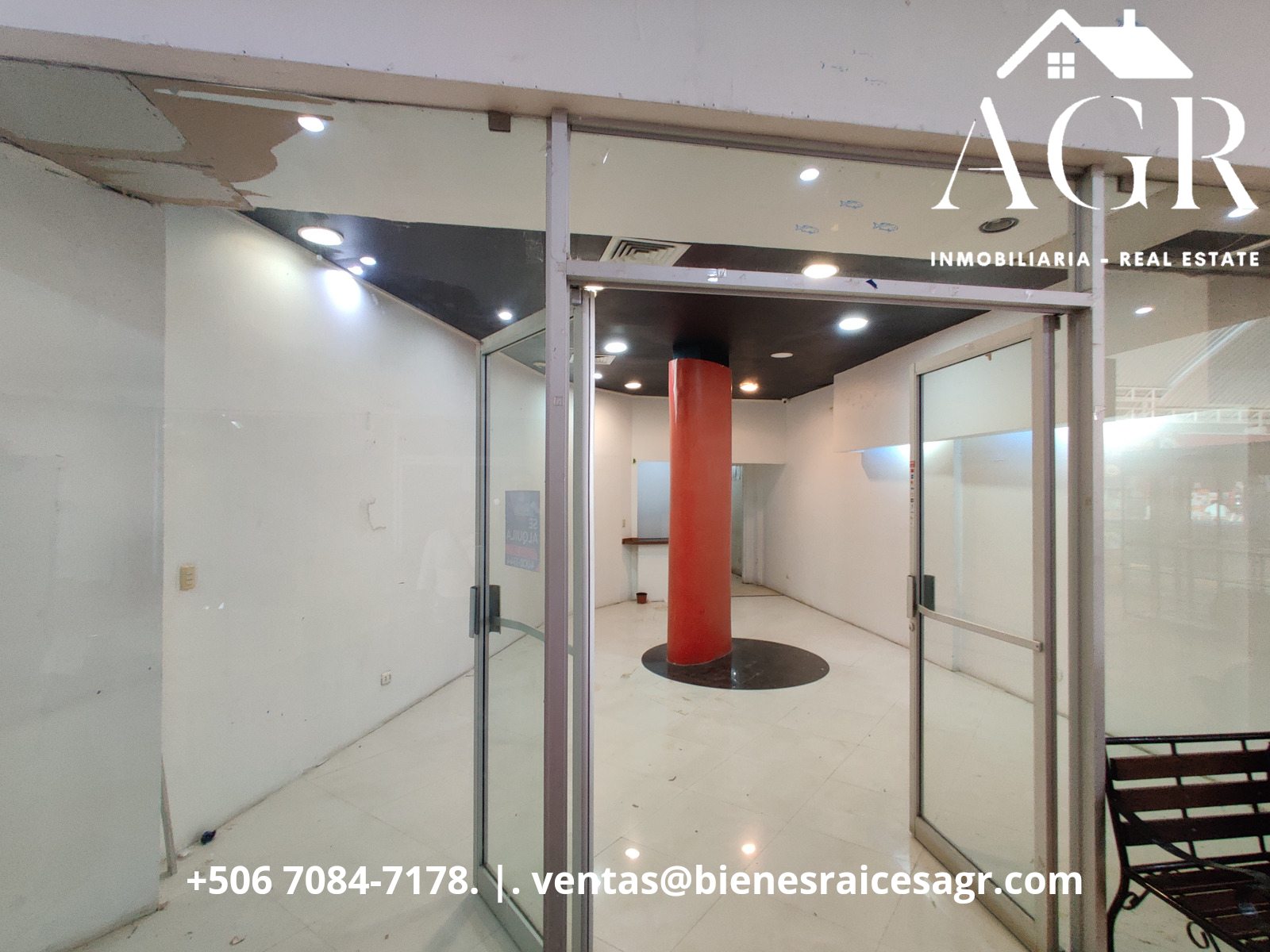 Local comercial de 40m2 en Plaza Grecia El Ingenio