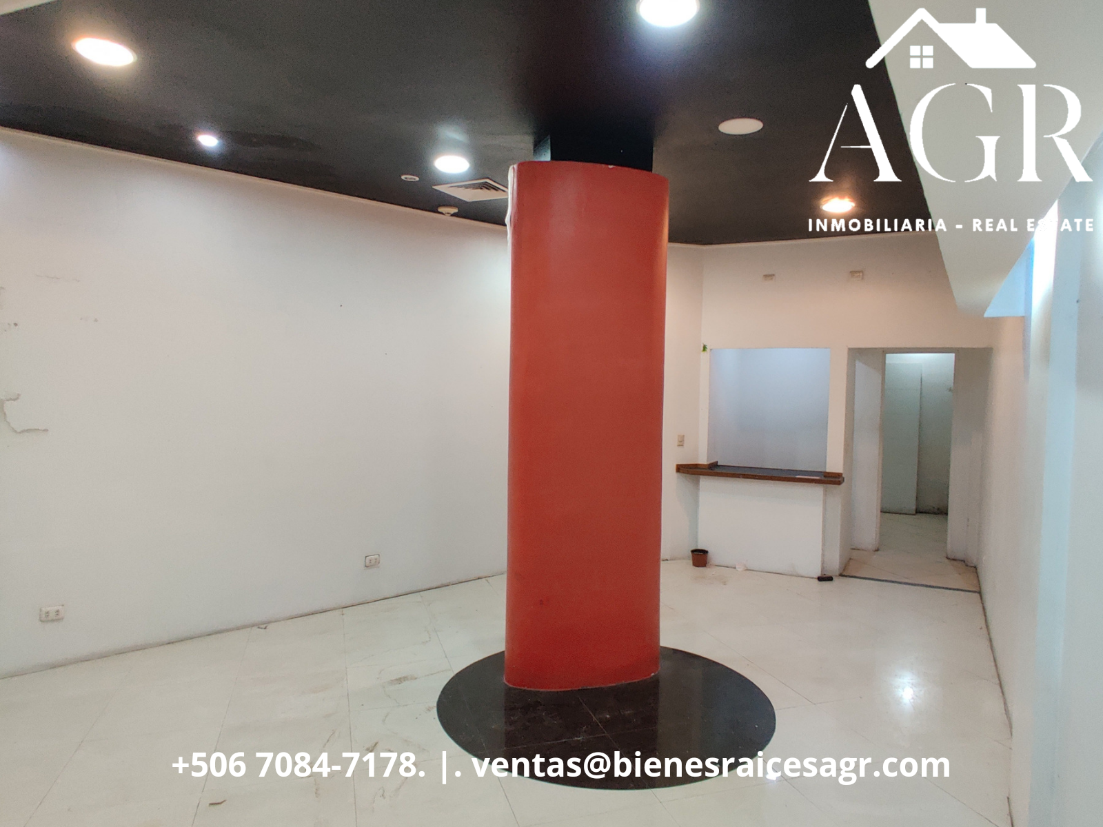 Local comercial de 40m2 en Plaza Grecia El Ingenio